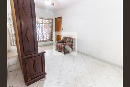 Sala de casa para alugar com 2 quartos, 120m² em Vila Invernada, São Paulo