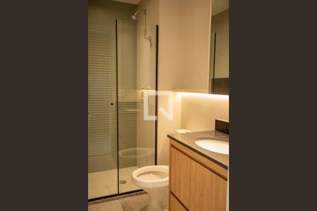 Banheiro de apartamento à venda com 1 quarto, 28m² em Jardim das Acacias, São Paulo