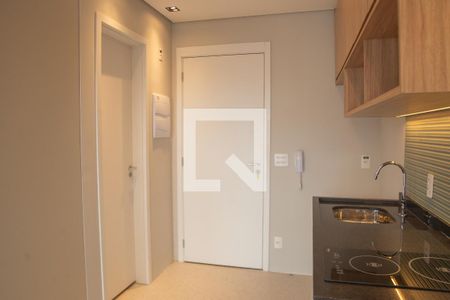 Cozinha de apartamento à venda com 1 quarto, 28m² em Jardim das Acacias, São Paulo