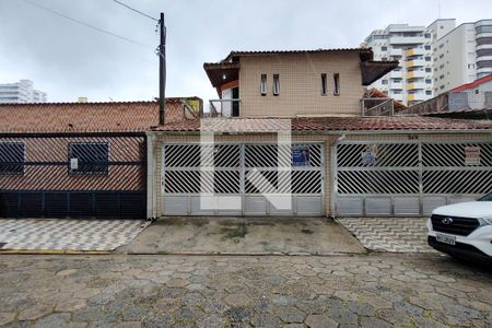 Fachada de casa para alugar com 2 quartos, 117m² em Guilhermina, Praia Grande