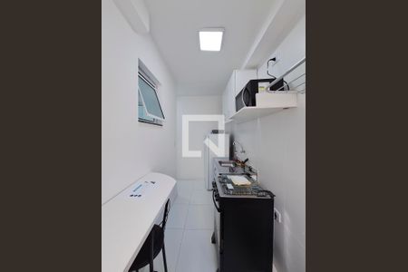 Cozinha de kitnet/studio à venda com 1 quarto, 24m² em Jardim São Paulo, São Paulo