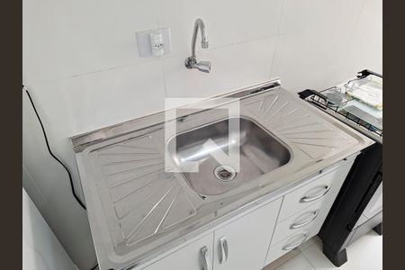 Cozinha de kitnet/studio à venda com 1 quarto, 24m² em Jardim São Paulo, São Paulo
