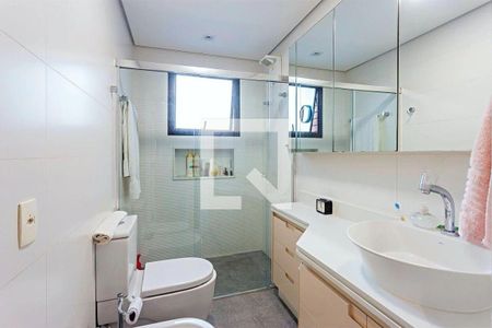 Apartamento à venda com 4 quartos, 220m² em Vila Nova Conceição, São Paulo