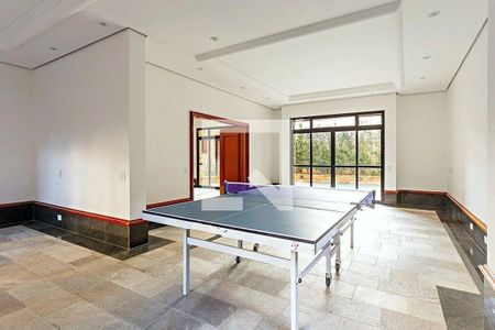 Apartamento à venda com 4 quartos, 220m² em Vila Nova Conceição, São Paulo