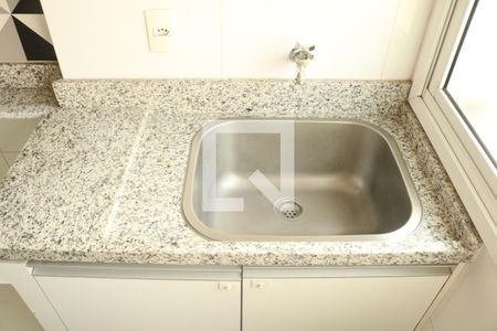 Cozinha de apartamento à venda com 2 quartos, 60m² em Água Branca, São Paulo