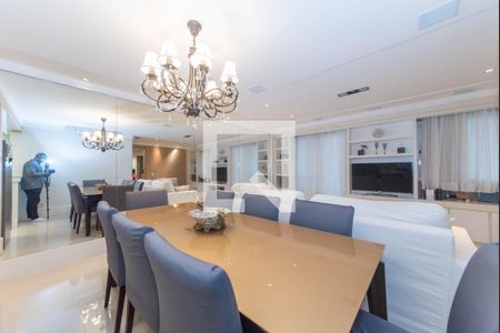 Sala de apartamento à venda com 3 quartos, 97m² em Vila Gumercindo, São Paulo