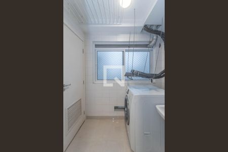 Lavanderia de apartamento à venda com 3 quartos, 97m² em Vila Gumercindo, São Paulo
