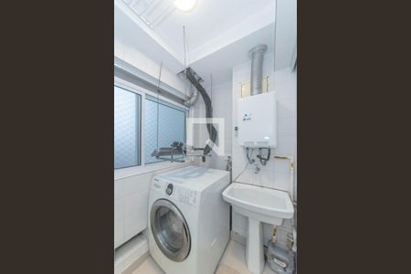 Lavanderia de apartamento à venda com 3 quartos, 97m² em Vila Gumercindo, São Paulo