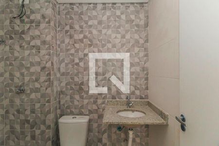 Banheiro de apartamento para alugar com 2 quartos, 42m² em Vila Zelina, São Paulo