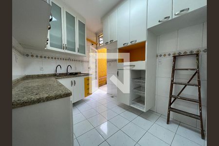 Cozinha de casa à venda com 5 quartos, 213m² em Vila Universitaria, São Paulo