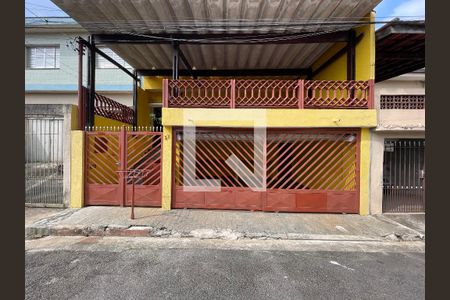 Fachada de casa à venda com 5 quartos, 213m² em Vila Universitaria, São Paulo