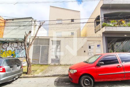 Fachada + Plaquinha de apartamento à venda com 2 quartos, 43m² em Vila Verde, São Paulo