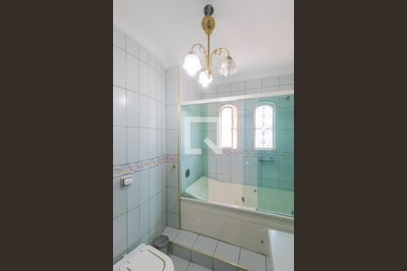 Banheiro da Suíte 3 de casa para alugar com 6 quartos, 720m² em Jardim Campo Grande, São Paulo