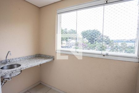 Varanda da sala  de apartamento para alugar com 3 quartos, 60m² em Taboão, Diadema