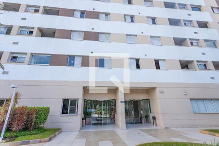 Fachada do bloco  de apartamento para alugar com 3 quartos, 60m² em Taboão, Diadema