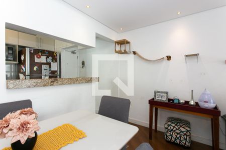 Sala de apartamento à venda com 3 quartos, 60m² em Chácara Seis de Outubro, São Paulo