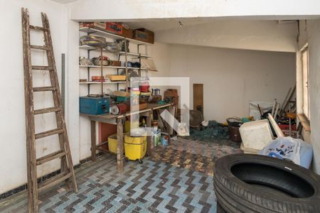 Garagem de casa à venda com 4 quartos, 296m² em Olaria, Rio de Janeiro