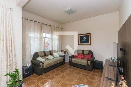 Sala de casa à venda com 4 quartos, 296m² em Olaria, Rio de Janeiro