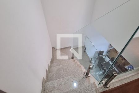 Escada Quartos de casa à venda com 3 quartos, 95m² em Parque São Lucas, São Paulo