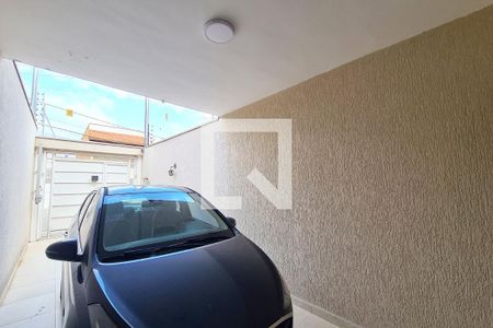Garagem de casa à venda com 3 quartos, 95m² em Parque São Lucas, São Paulo
