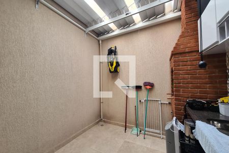 Área de Serviço e Churrasqueira de casa à venda com 3 quartos, 95m² em Parque São Lucas, São Paulo