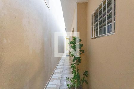 Corredor externo  de casa à venda com 3 quartos, 209m² em Centro, Diadema