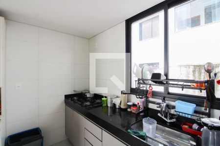 Cozinha de apartamento à venda com 3 quartos, 91m² em Itapoã, Belo Horizonte