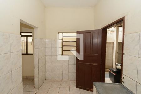 Casa 2 - Cozinha de casa à venda com 4 quartos, 47m² em Vila São Paulo, Contagem