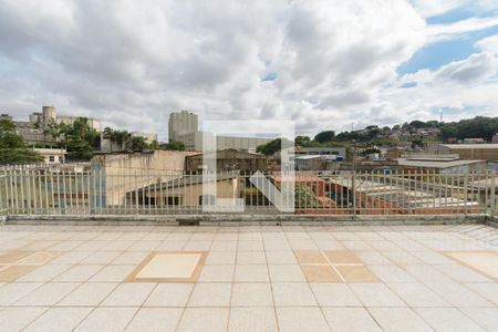 Terraço de casa à venda com 4 quartos, 47m² em Vila São Paulo, Contagem