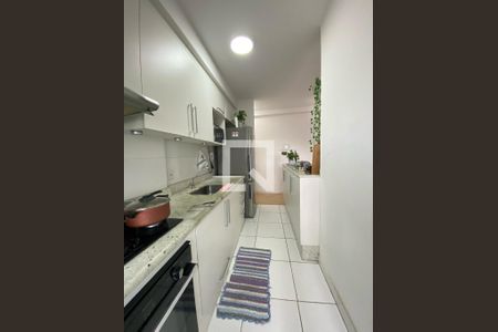 Cozinha de apartamento à venda com 2 quartos, 57m² em Vila Milton, Guarulhos