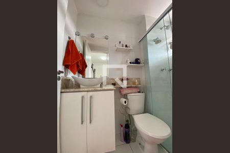 Banheiro de apartamento para alugar com 2 quartos, 57m² em Vila Milton, Guarulhos