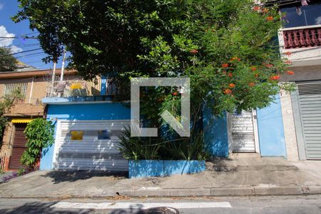 Fachada de casa à venda com 2 quartos, 300m² em Jardim Mutinga, São Paulo
