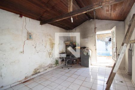 Quarto de Serviço de casa à venda com 2 quartos, 300m² em Jardim Mutinga, São Paulo