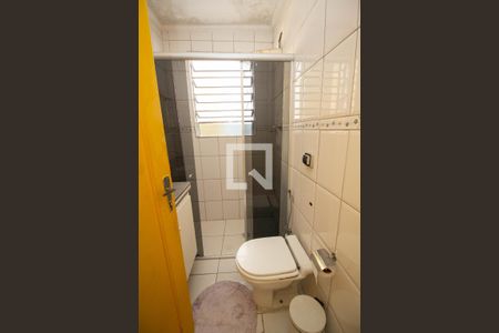 Banheiro de casa à venda com 2 quartos, 300m² em Jardim Mutinga, São Paulo