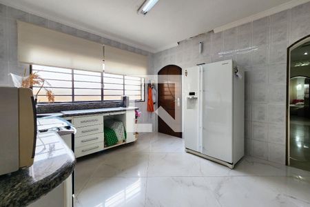 Cozinha de casa à venda com 2 quartos, 180m² em Paulicéia, São Bernardo do Campo