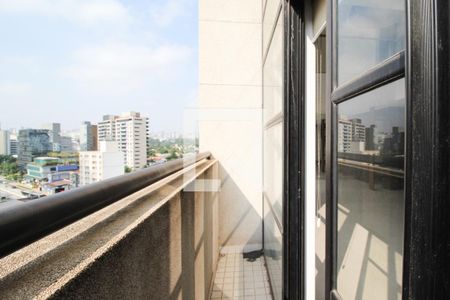 Varanda de apartamento à venda com 1 quarto, 88m² em Vila Nova Conceição, São Paulo