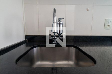 Cozinha de apartamento à venda com 2 quartos, 64m² em Vila Alexandria, São Paulo