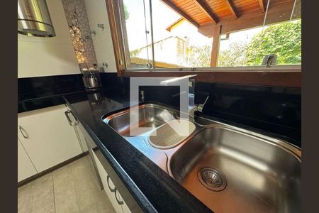 Cozinha de casa à venda com 4 quartos, 1000m² em Garças, Belo Horizonte
