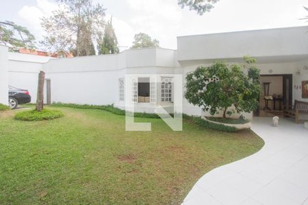Fachada da Casa de casa à venda com 4 quartos, 700m² em Jardim Petropolis, São Paulo