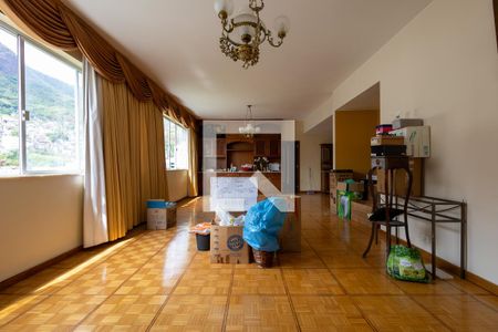 Sala de apartamento à venda com 3 quartos, 177m² em Tijuca, Rio de Janeiro