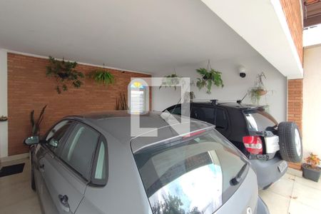 Quintal - Garagem de casa à venda com 3 quartos, 165m² em Jardim Nova Europa, Campinas