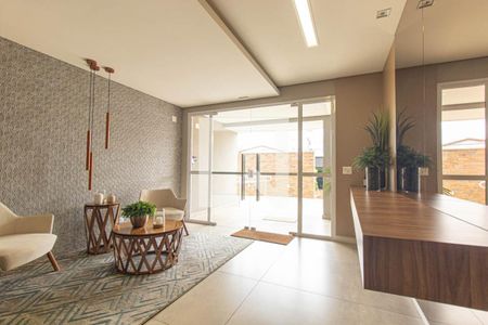 Área comum - Hall de entrada de apartamento para alugar com 2 quartos, 64m² em Água Verde, Curitiba