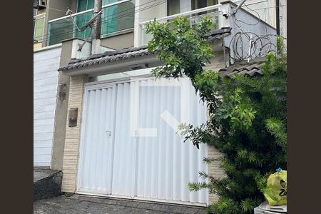 Fachada de casa de condomínio à venda com 3 quartos, 112m² em Freguesia (jacarepaguá), Rio de Janeiro