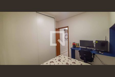 Quarto 2 de casa à venda com 2 quartos, 66m² em Santa Maria, Osasco