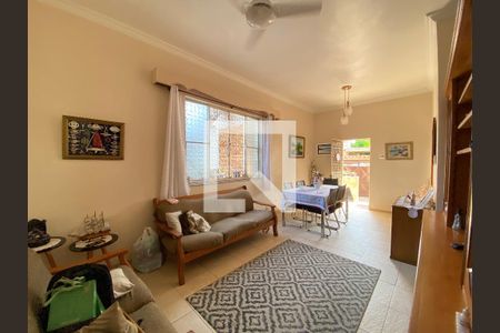 Sala de casa à venda com 3 quartos, 210m² em Pilares, Rio de Janeiro