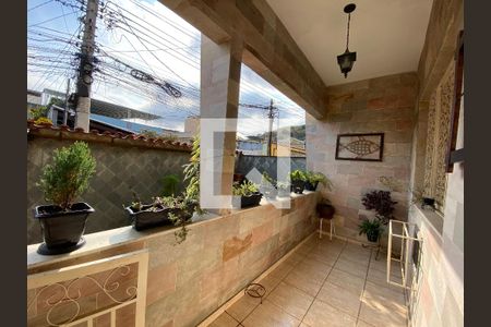 Varanda de casa à venda com 3 quartos, 210m² em Pilares, Rio de Janeiro
