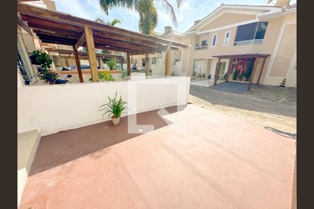 Garagem de casa para alugar com 2 quartos, 86m² em Ingleses do Rio Vermelho, Florianópolis