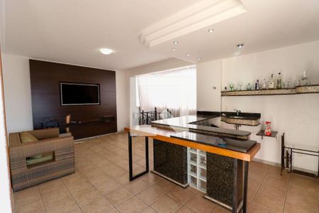Apartamento à venda com 4 quartos, 240m² em Buritis, Belo Horizonte