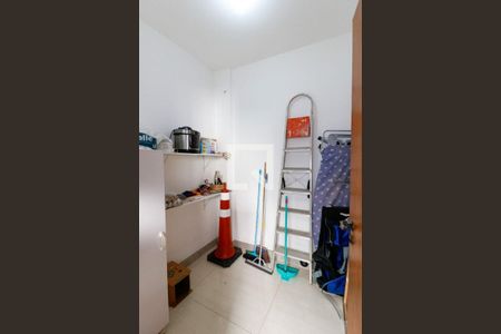 Apartamento à venda com 4 quartos, 240m² em Buritis, Belo Horizonte