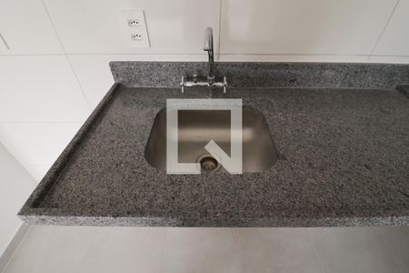 Sala/Cozinha/Área de Serviço de apartamento à venda com 2 quartos, 56m² em Jardim São Paulo, São Paulo